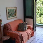 Apartamento Com Vaga De Garagem